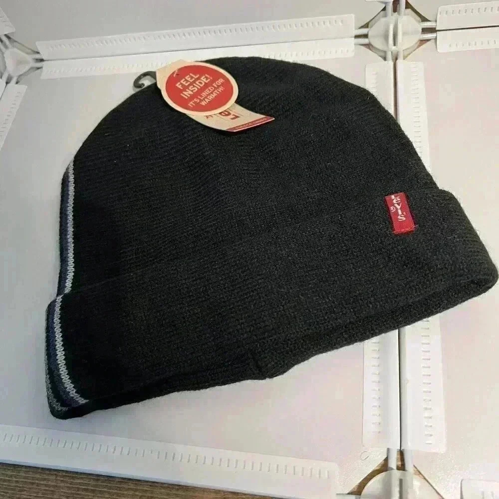 Levi's Side Stripe Cuff Beanie, Fleece Lined - Levi Strauss Unisex Hat, Winter